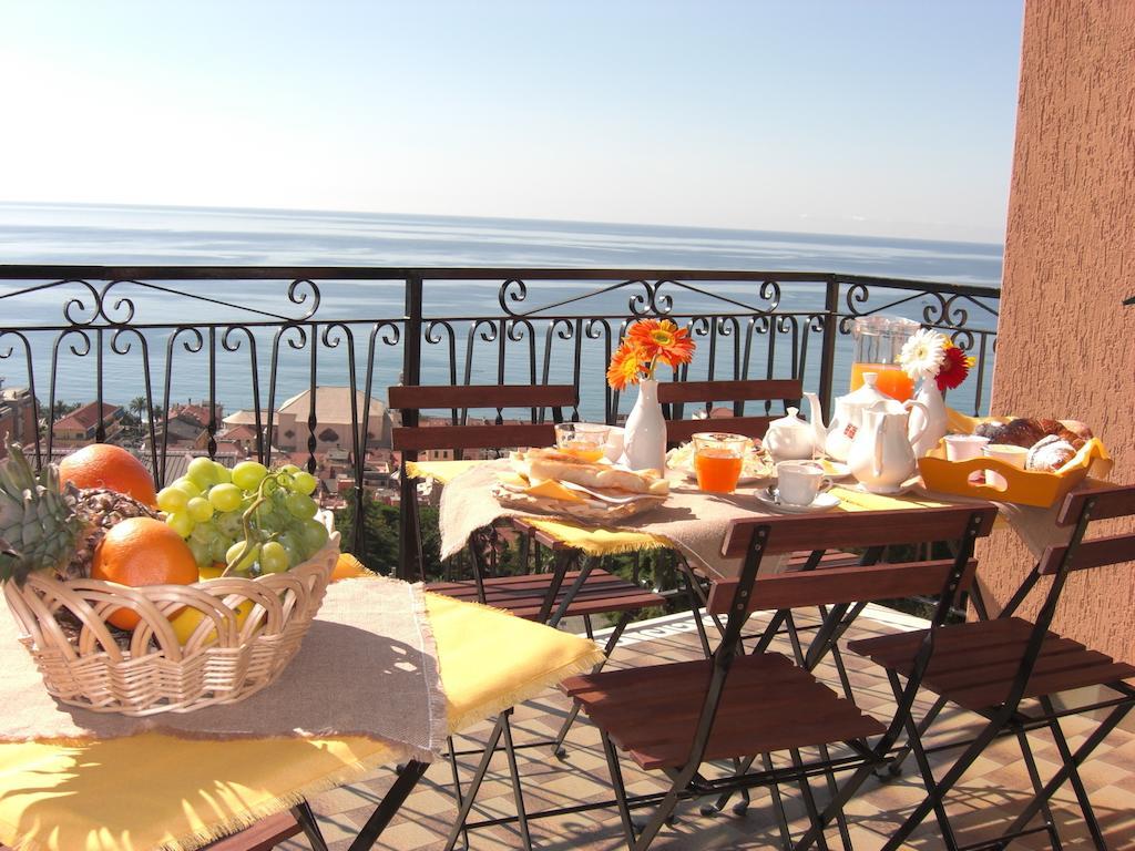 פייטרה ליגורה Pietra Preziosa Bed & Breakfast מראה חיצוני תמונה